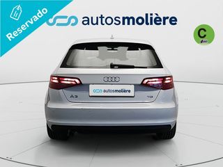 Audi A3 Attracted 1.6 TDI clean diesel 81 kW (110 CV) S tronic