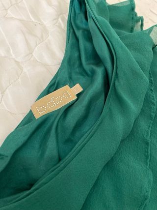 Vestido verde con volantes