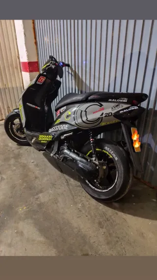 Yamaha Jog RR Scooter