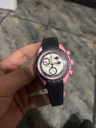 Omega x Swatch Speedmaster Mission to the Moon Ros