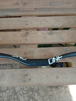 Manillar carbono ONE DH Enduro 780mm