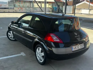 ✅Renault Megane 1.6i✅TAN SOLO 96.000KM✅