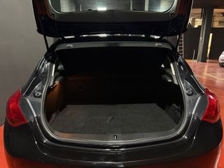 Opel Astra SÓLO 83.000 KM