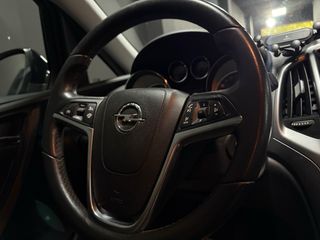 Opel Astra SÓLO 83.000 KM