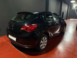 Opel Astra SÓLO 83.000 KM