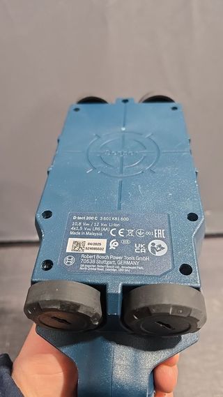 Detector Bosch Professional D-tect 200 C