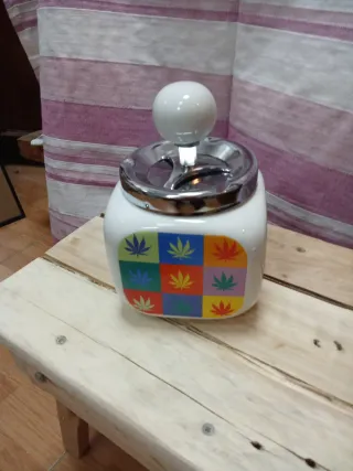 Cenicero Vintage Hojas Colores