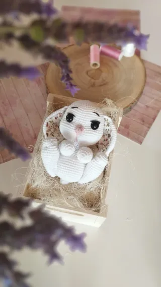 Conejo Pascua Amigurumi Blanco