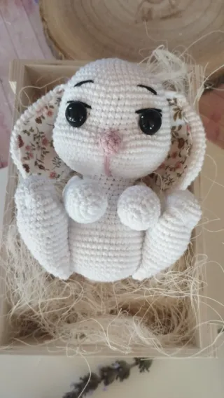 Conejo Pascua Amigurumi Blanco