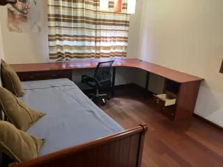 Dormitorio completo madera