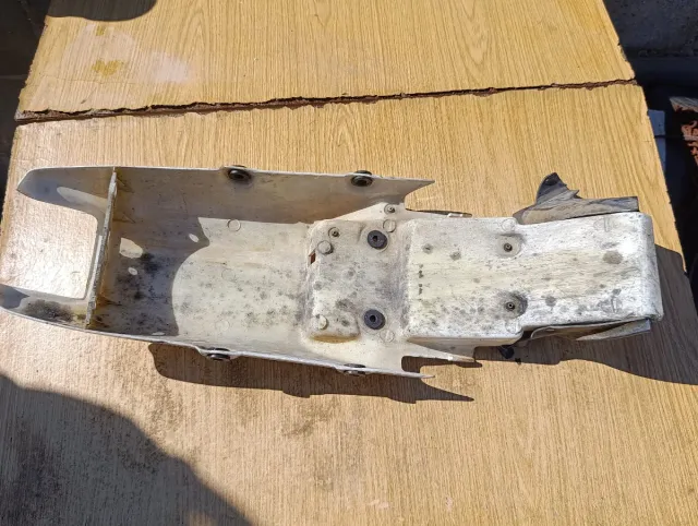 Colin blanco Honda Dominator