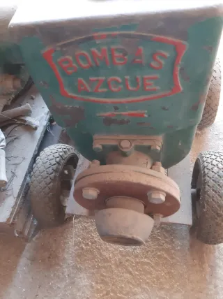 Motor diésel para sacar agua con ruedas