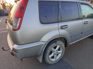 Nissan X-Trail 2003