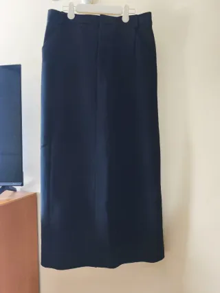 Falda Larga Zara Negra