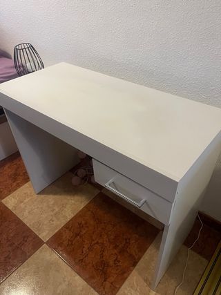 Mesa escritorio blanca
