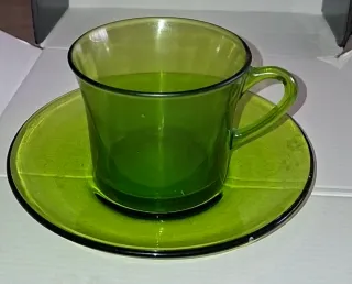 CON USO. Desayuno. 5 Tazones y 3 platos Duralex