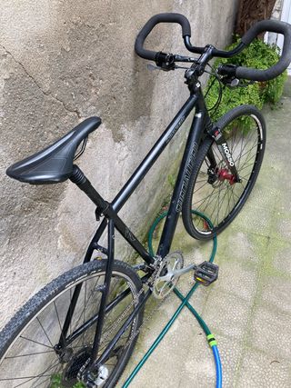 Bicicleta Specialized Crossroads Trekking