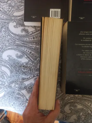 Crepúsculo (Saga Crepúsculo 1) (Spanish Edition)