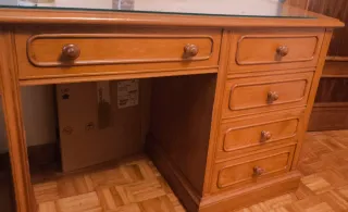 Escritorio de madera pino maciza