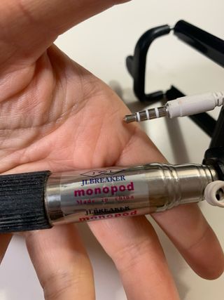 Monopiede selfie con cavo jack 3.5mm
