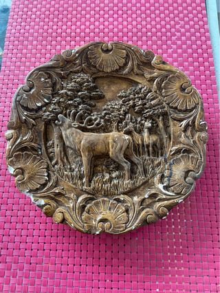 Plato decorado ciervo bosque