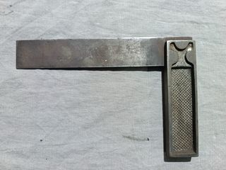 Escuadra antigua ACESA 15