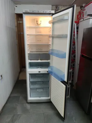 Nevera Balay Combi Clase A 200x60cm con garantia