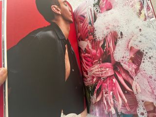 Revista Loewe issue 10  con postales y póster