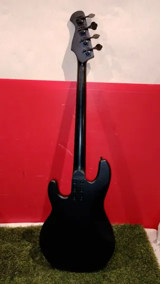 Bajo Eléctrico Negro Harley Benton