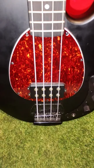 Bajo Eléctrico Negro Harley Benton