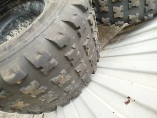 JUEGO RUEDAS LTZ QUAD