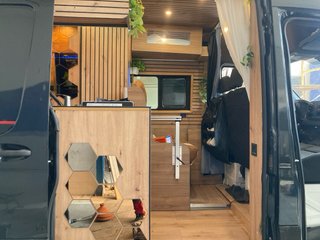 Mercedes-Benz eSprinter 2020