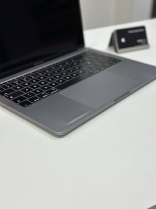 MacBook Pro 13 Gris Espacial