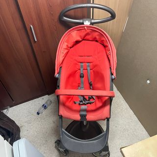 Silla bebe STOKKE