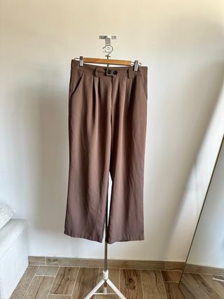 Pantalones marrones