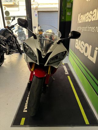 YAMAHA R6R