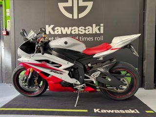 YAMAHA R6R