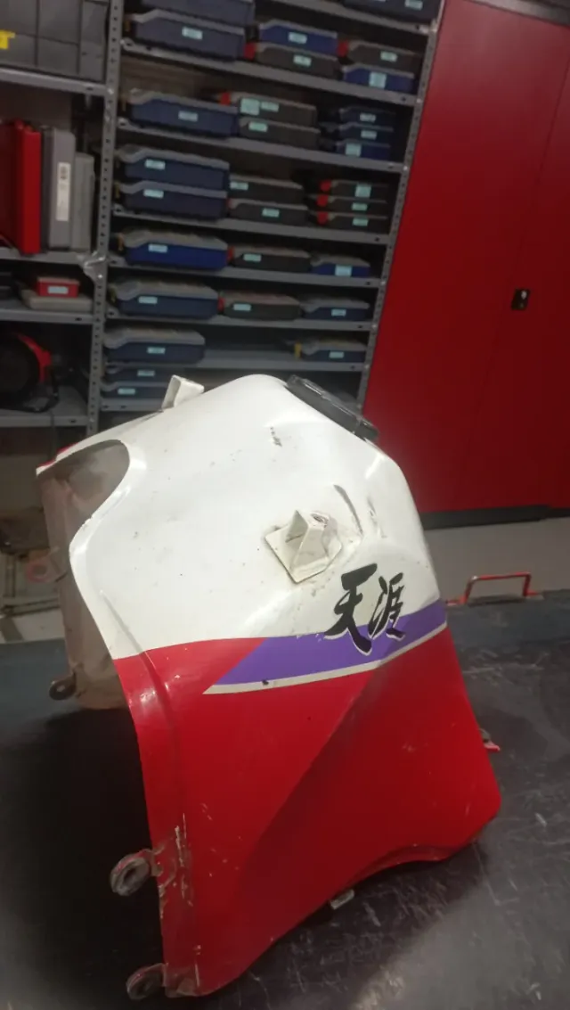 Deposito Gasolina Kawasaki Tengai KL 650 1989