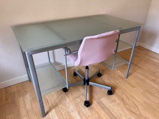 Mesa de ordenador cristal y metal oferta
