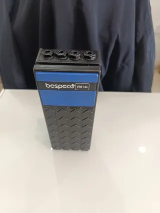 Pedal de guitarra Bespeco VM14L