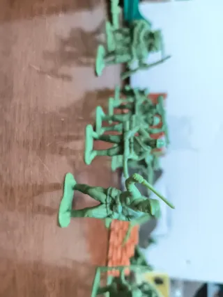 Soldatini vintage verdi