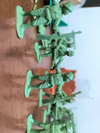 Soldatini vintage verdi