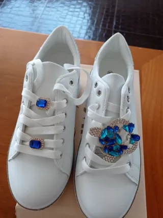 Scarpe donna sportive bianche con strass