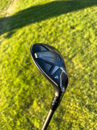 Híbrido 4 Callaway Ai Smoke - Stiff – Con funda