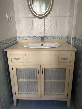 Mueble de baño madera y cristal