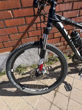 Bicicleta Cube Analog 26.5