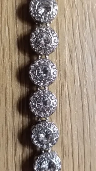 Gargantilla y pulsera bisutería alta calidad