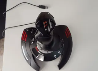 Joystick Thrustmaster T Flight Stick X