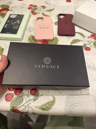 Cover Versace iPhone 12 / 12 Pro Rosa