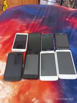 Móviles funciona bien muchas marcas Samsung .htc.